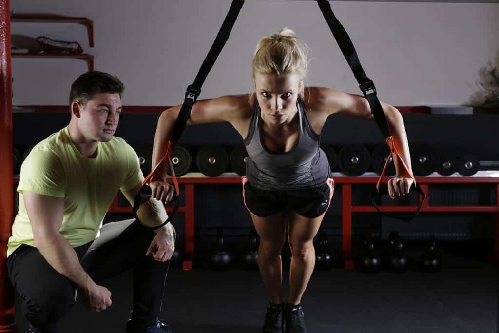 best-exercises-for-women-003 woman trx best training exercise