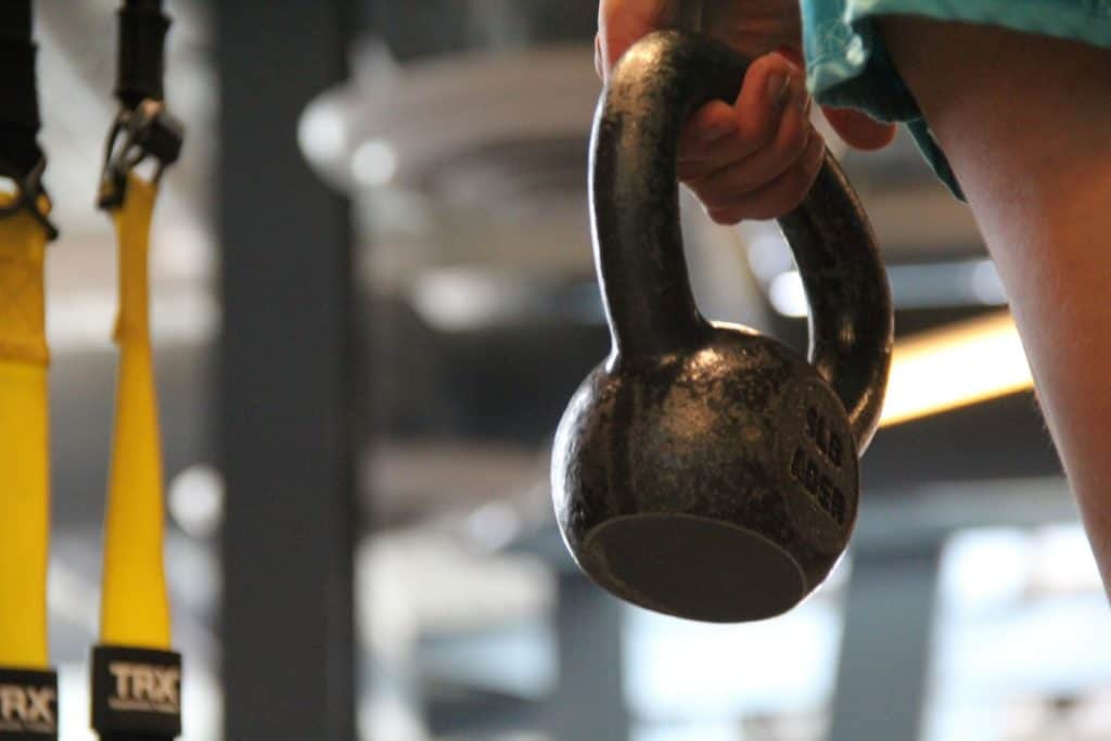How Many Calories Do Kettlebell Swings Burn? SimpleFitnessHub