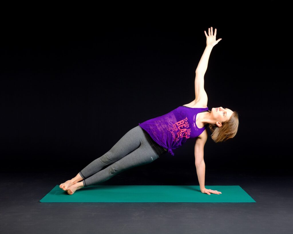 Woman doing a side plank