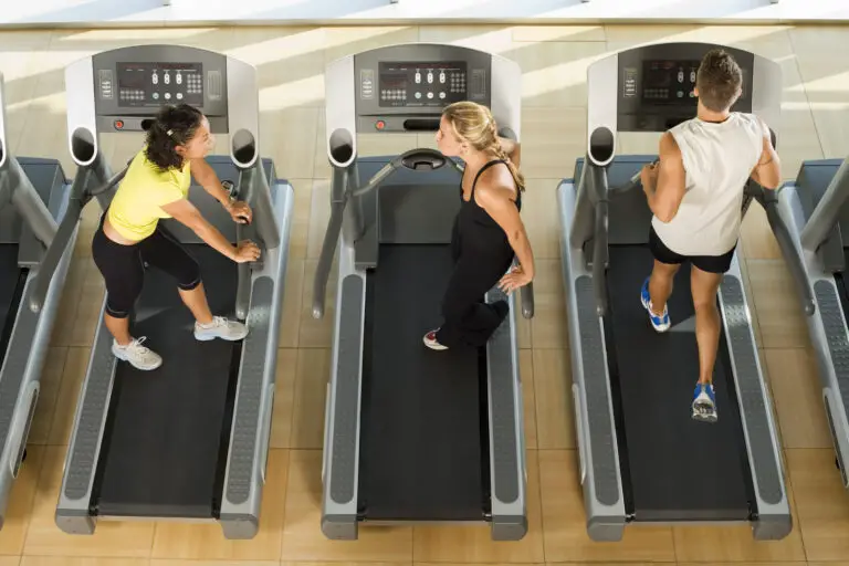 Rowing Machine vs Treadmill Simple Fitness Hub
